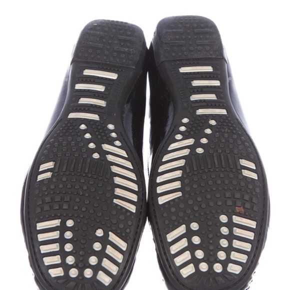 Stuart Weitzman Black Patent Leather Loafers. Sz 6. Excellent condition. - Picture 4 of 7